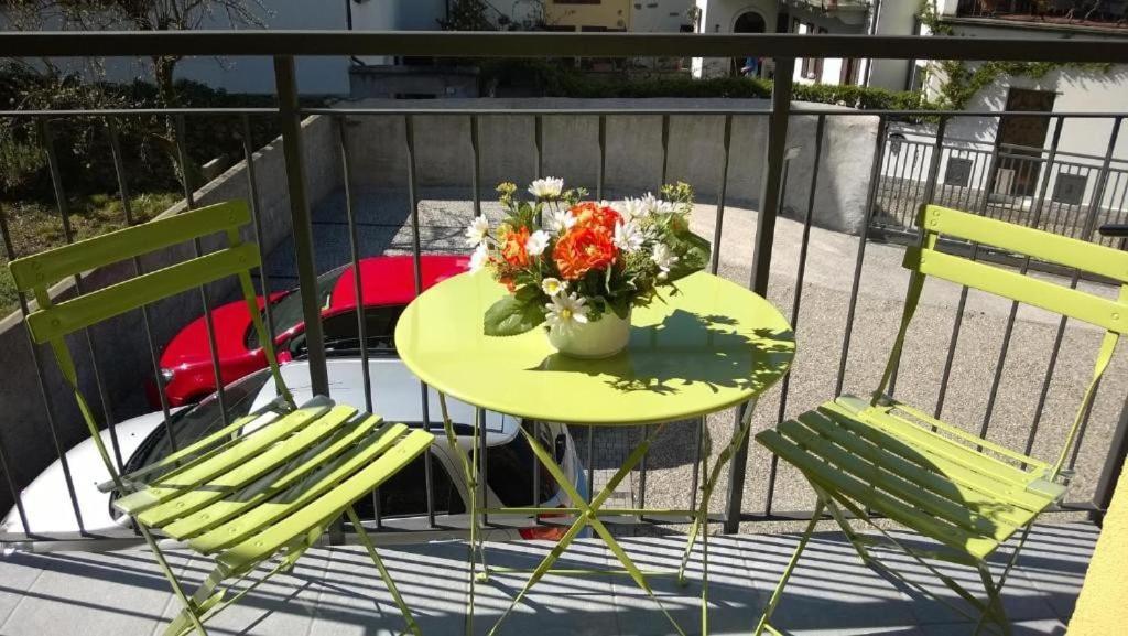 Lilla Apartment Residenza Silvana Verbania Bagian luar foto