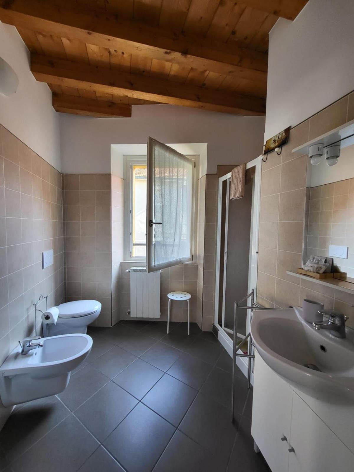 Lilla Apartment Residenza Silvana Verbania Bagian luar foto